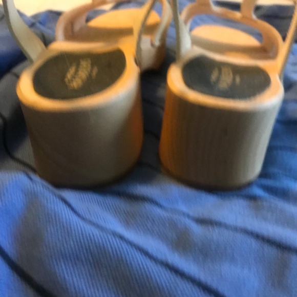 Hasbeens Sandals - Picture 3 of 4